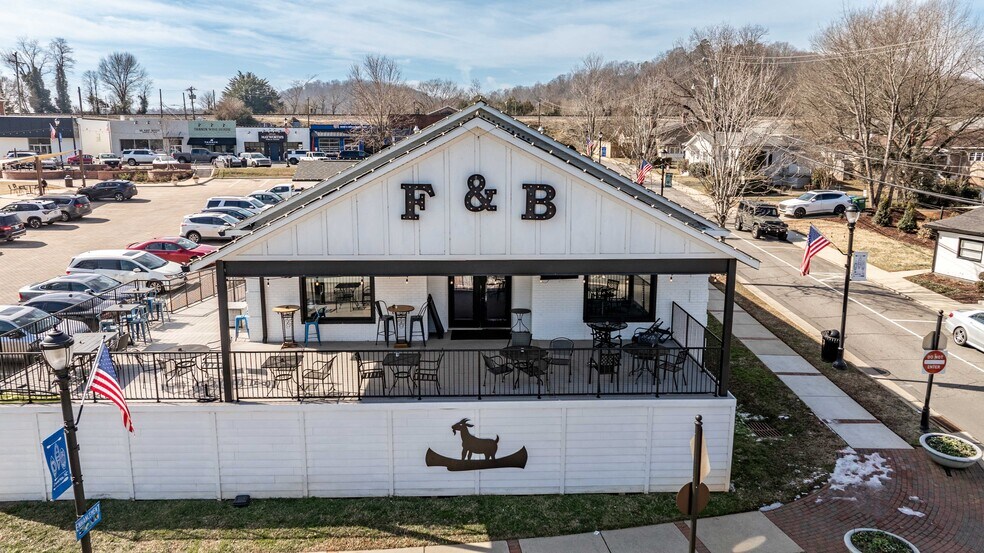 Primary Photo Of 142 8th Ave, Cramerton Restaurant For Sale