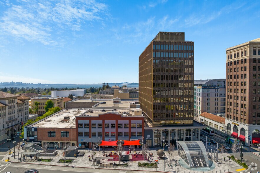 More Photos Of 2168-2180 Shattuck Ave, Berkeley Office For Lease