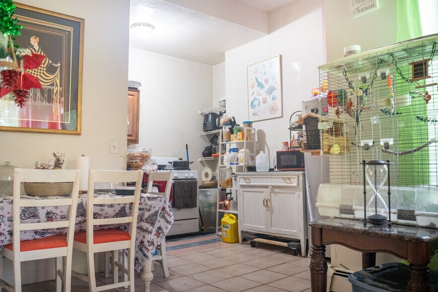 More Photos Of 279 S Broadway, Yonkers Apartments For Sale