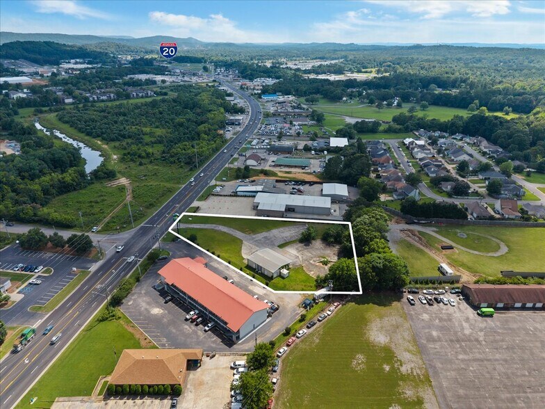 Primary Photo Of 2441 Moody Pky, Moody Freestanding For Sale