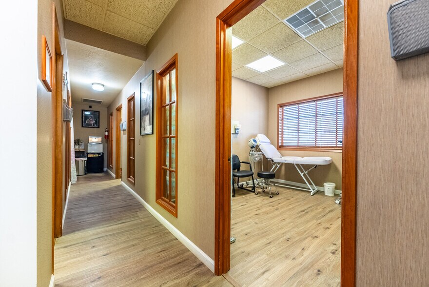 More Photos Of 4231 US Highway 86, Brawley Medical For Sale