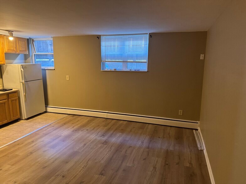 More Photos Of 3853 Delmar Ave, Cincinnati Apartments For Sale