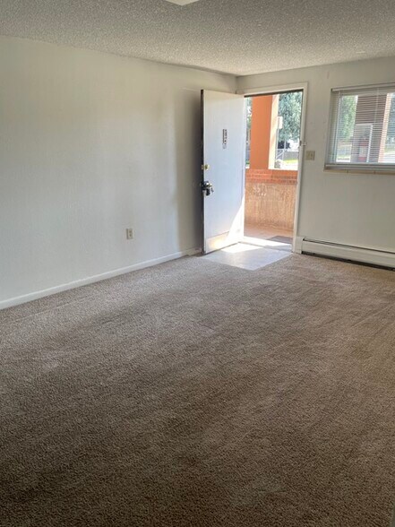 More Photos Of 5331 S Delaware St, Littleton Apartments For Sale
