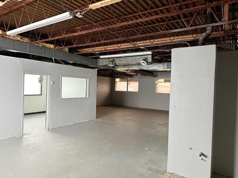 More Photos Of 4865 Carpenter Rd, Ypsilanti Warehouse For Sale