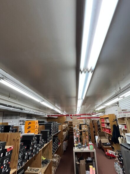 More Photos Of 2958 3rd Ave, Bronx Storefront For Lease