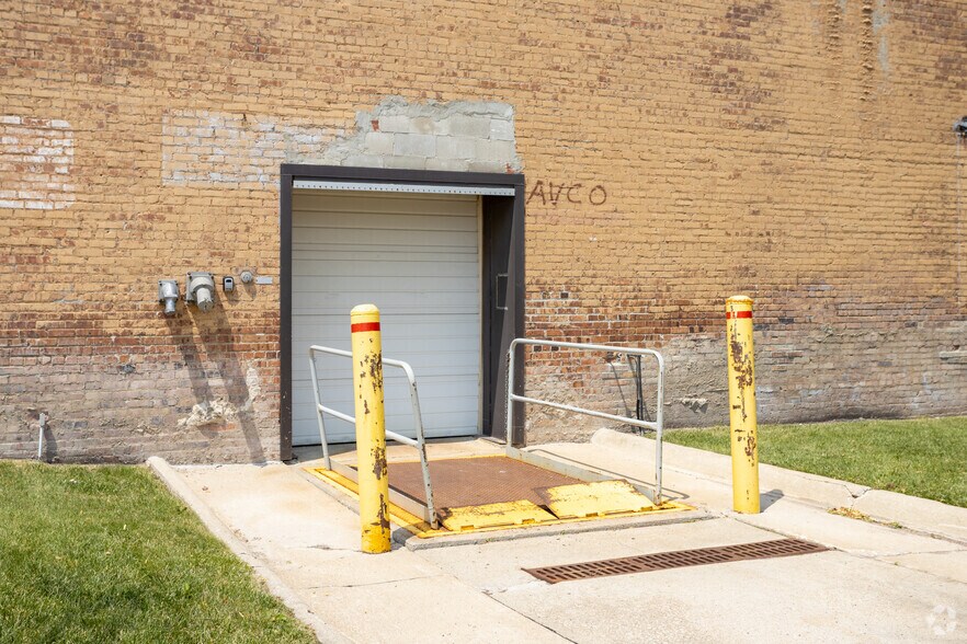 More Photos Of 1003 Central Ave, Fort Dodge Office For Sale