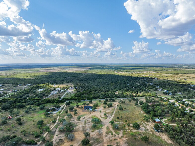 More Photos Of 399 Seals Creek Rd, Lockhart Land For Sale