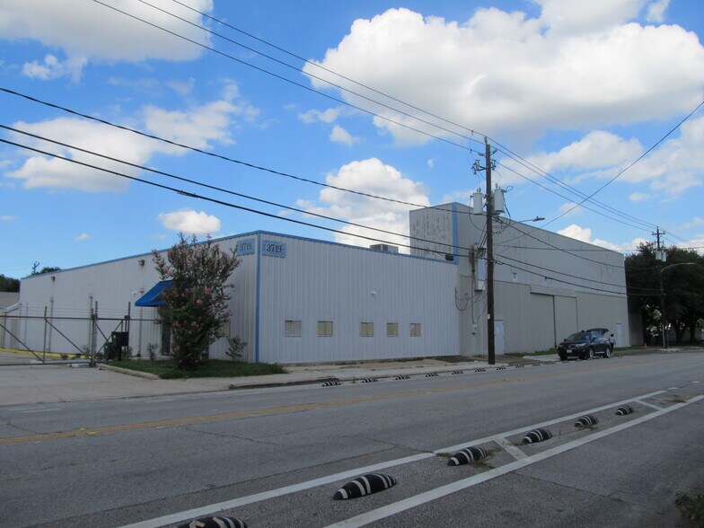 Primary Photo Of , Houston Industrial For Sale
