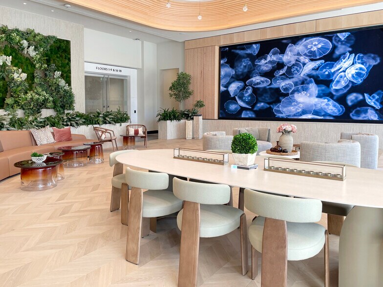 More Photos Of 3725 W Grace St, Tampa Unknown For Lease