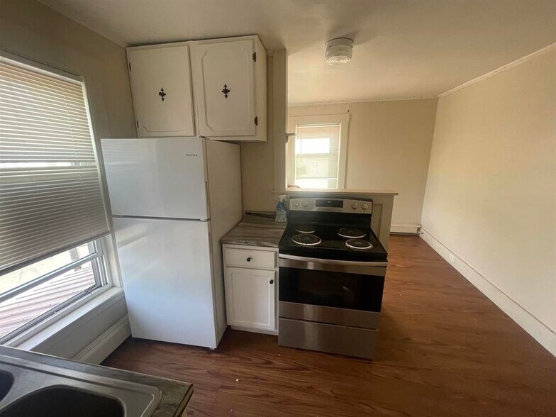 More Photos Of 2733 Dartmouth College, North Haverhill Apartments For Sale