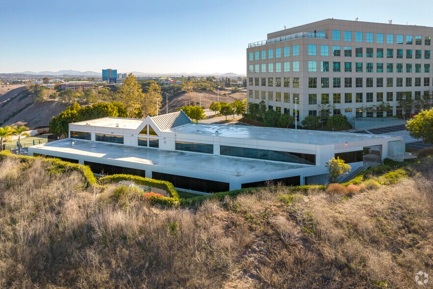 More Photos Of 10188 Telesis Ct, San Diego Unknown For Lease