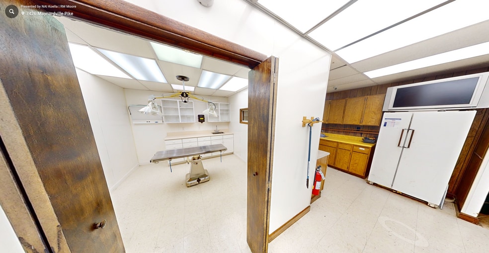 More Photos Of 7426 Maynardville Hwy, Knoxville Veterinarian Kennel For Sale