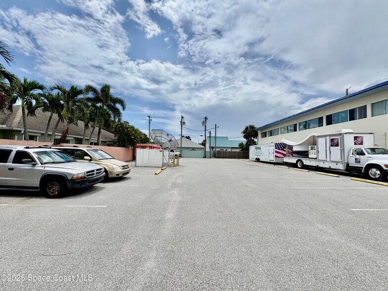 More Photos Of 7980 N Atlantic Ave, Cape Canaveral Office For Sale