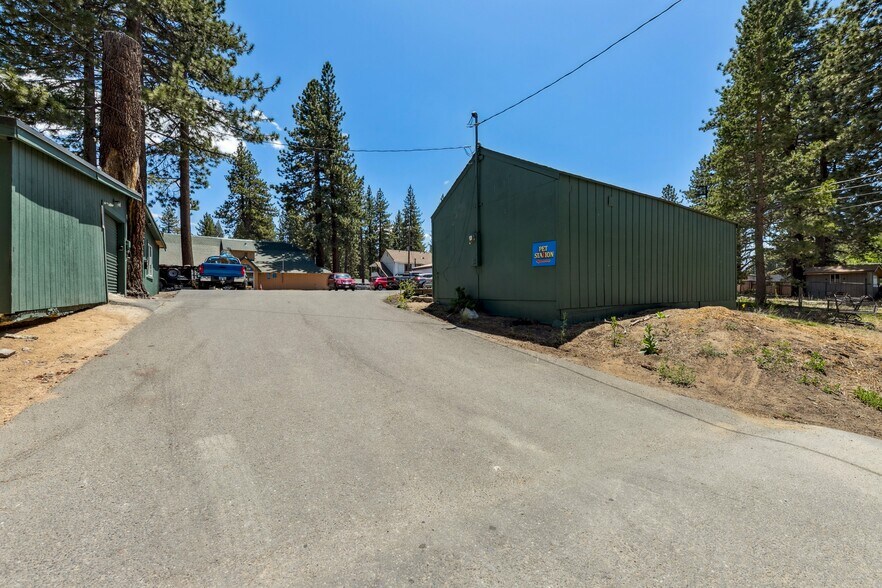 More Photos Of 2205 Lake Tahoe Blvd, South Lake Tahoe Storefront Retail Office For Sale