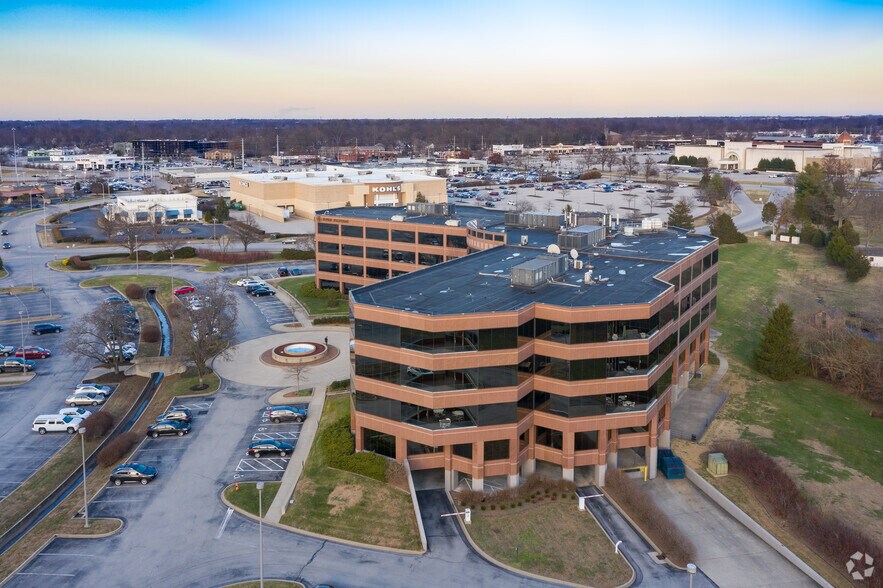 More Photos Of 101 Bullitt Ln, Louisville Office For Sale