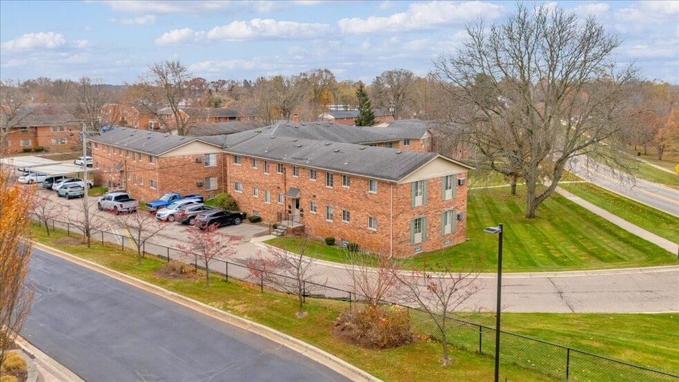 More Photos Of 500 Romeo Rd, Rochester Apartments For Sale