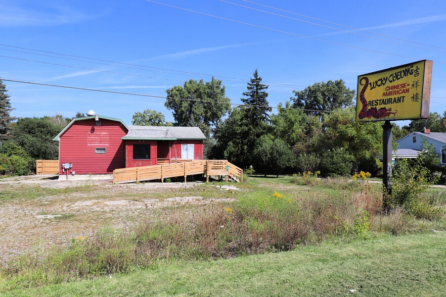 Primary Photo Of 2246 W Coldwater Rd, Flint Restaurant For Sale