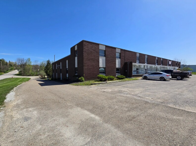 Primary Photo Of 9260 E Valley View Rd, Macedonia Warehouse For Lease