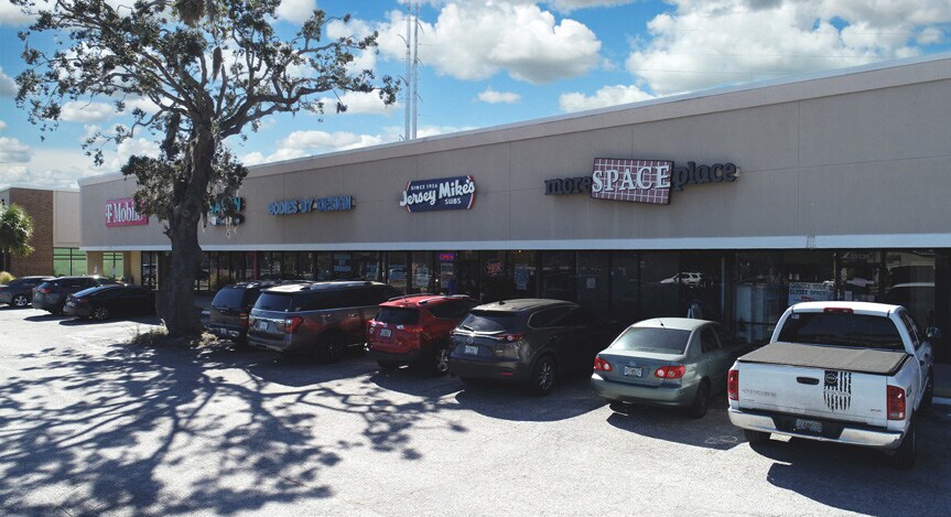 More Photos Of 33100-33160 U.S. 19 Hwy N, Palm Harbor Storefront For Sale