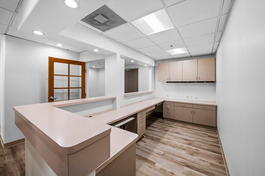 More Photos Of 1304 15th St, Santa Monica Medical For Lease