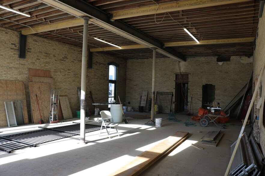 More Photos Of 610 Front St, Casselton Office For Lease