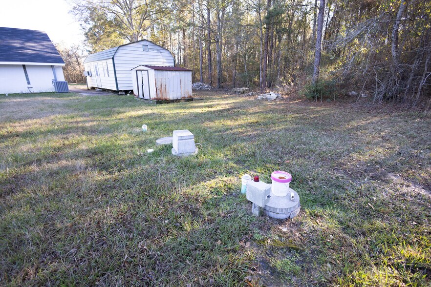 More Photos Of 9100 FM 2109, Huntington Religious Facility For Sale