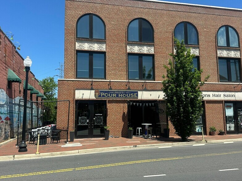 Primary Photo Of 754 Elden St, Herndon Office For Sale