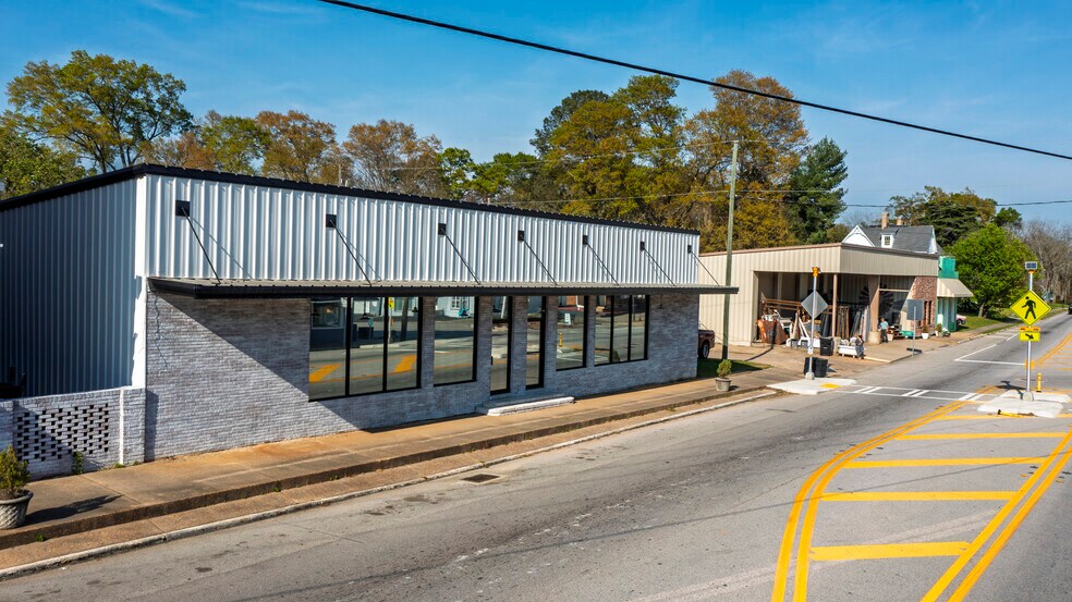 More Photos Of 18109 Main St, Woodbury Storefront Retail Office For Sale