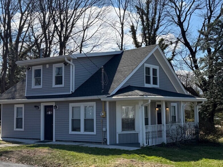 More Photos Of 450 State Route 79, Morganville Office Residential For Lease