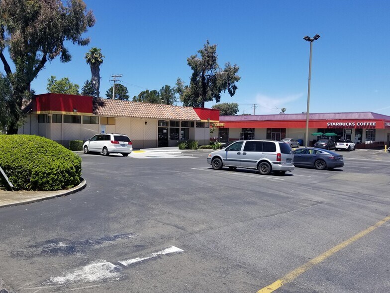 More Photos Of 3521-3543 Homestead Rd, Santa Clara Unknown For Lease