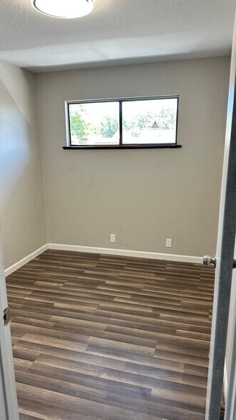 More Photos Of 421 E Center St, Manteca Medical For Lease