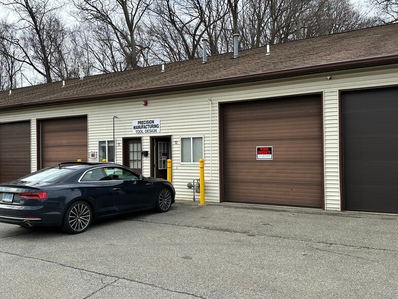 Primary Photo Of 151 Grassy Plain St, Bethel Warehouse For Lease