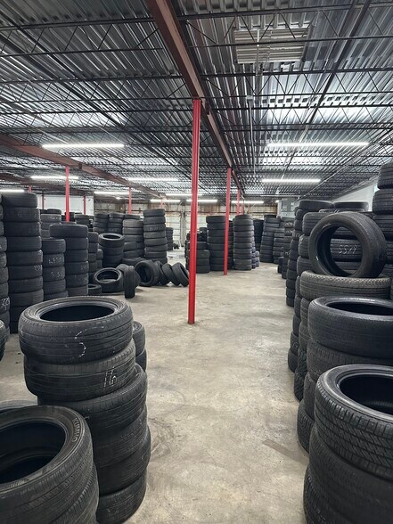 More Photos Of 3300 Hamilton Blvd SE, Hapeville Warehouse For Sale
