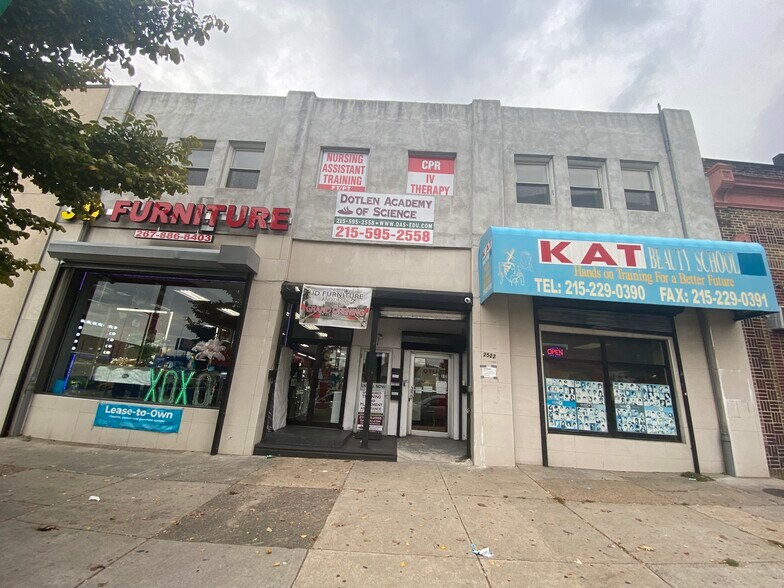 More Photos Of 2520-2522 N Broad St, Philadelphia Showroom For Lease