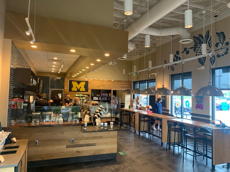 More Photos Of 3141 Ann Arbor Saline Rd, Ann Arbor Freestanding For Sale