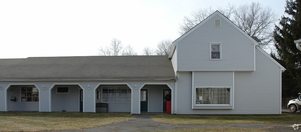 More Photos Of 184 Route 81, Killingworth Storefront Retail Office For Lease