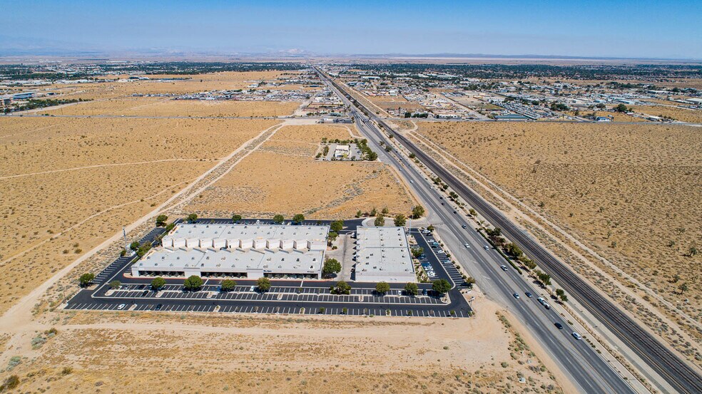 More Photos Of VAC/Sierra Hwy, Palmdale Land For Lease