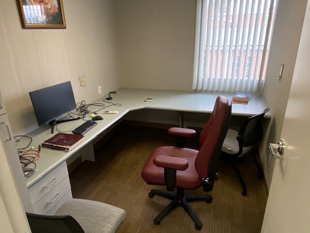 More Photos Of 5995-5997 Brockton Ave, Riverside Medical For Sale