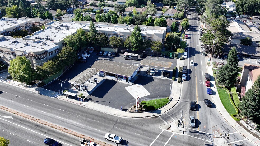 More Photos Of 4350 El Camino Real, Los Altos Service Station For Sale