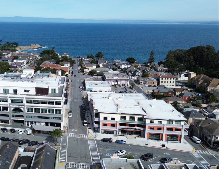 More Photos Of 529 Central Ave, Pacific Grove Office Residential For Lease