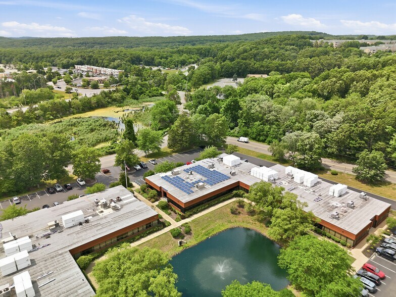 More Photos Of 200 Mineral Springs Rd, Rockaway Medical For Lease