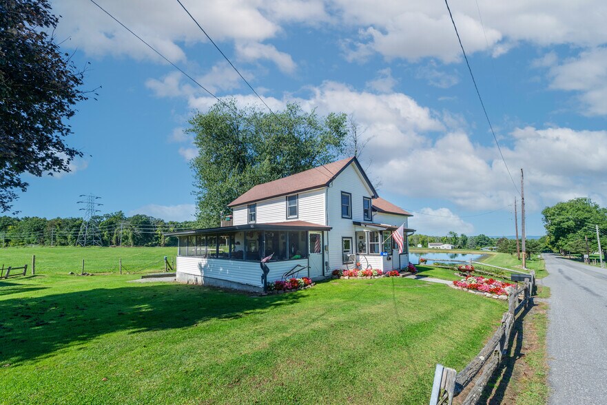 More Photos Of 41 Mountain Rd, Hamburg Land For Sale