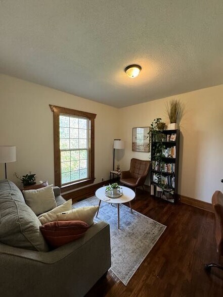 More Photos Of 1320 Dodds Ave, Chattanooga Restaurant For Lease