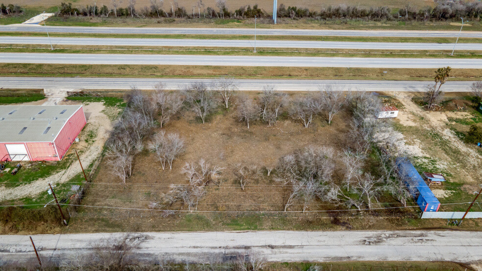 Primary Photo Of 1700 Chavaneaux rd, San Antonio Land For Sale