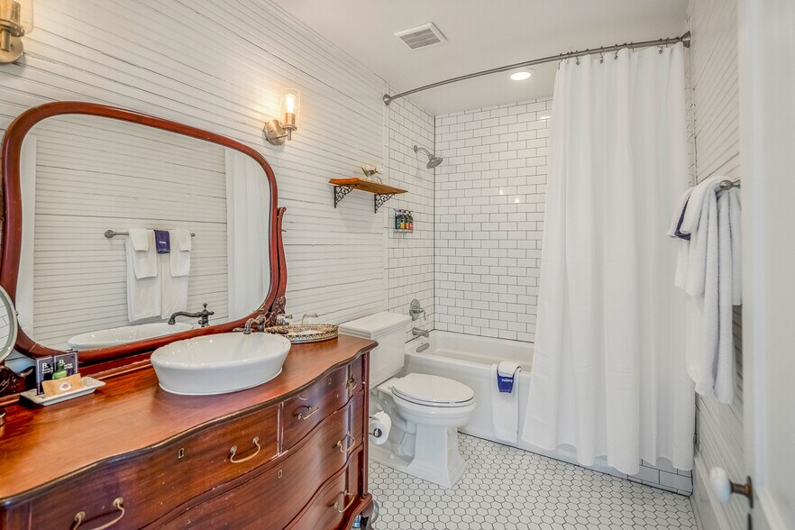 More Photos Of 3603 FM 1725 Rd, Willis Lodge Meeting Hall For Sale