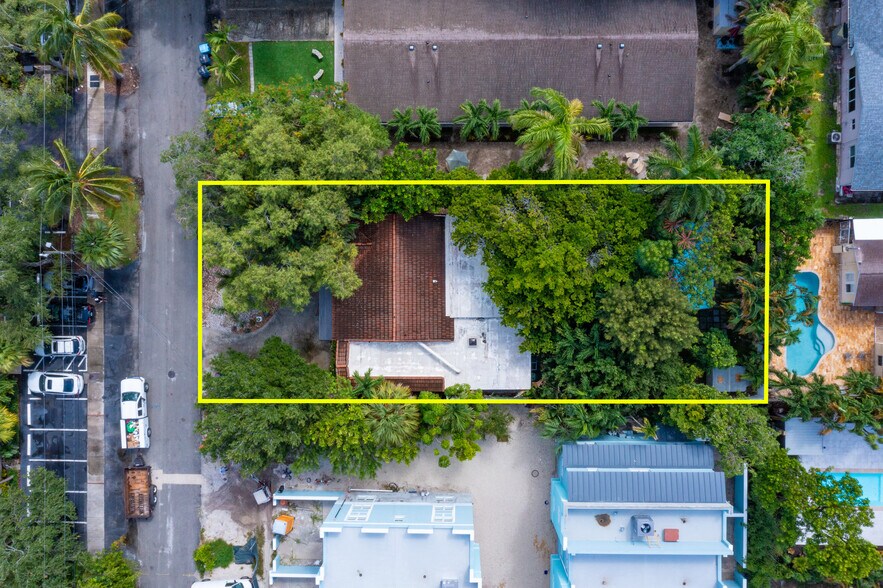 More Photos Of 902 SE 12th Ct, Fort Lauderdale Specialty For Sale