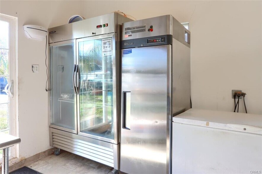 More Photos Of 2675 State Highway 140, Catheys Valley Restaurant For Sale