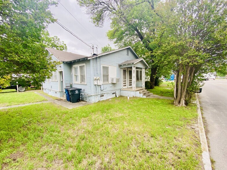 More Photos Of 180 S Business Ih 35, New Braunfels Land For Sale