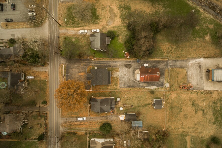 More Photos Of 124 Two Mile Pike, Goodlettsville Loft Creative Space For Sale