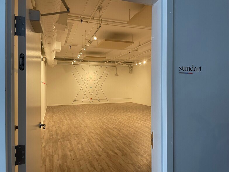 More Photos Of 1030 N Alvarado St, Los Angeles Apartments For Lease